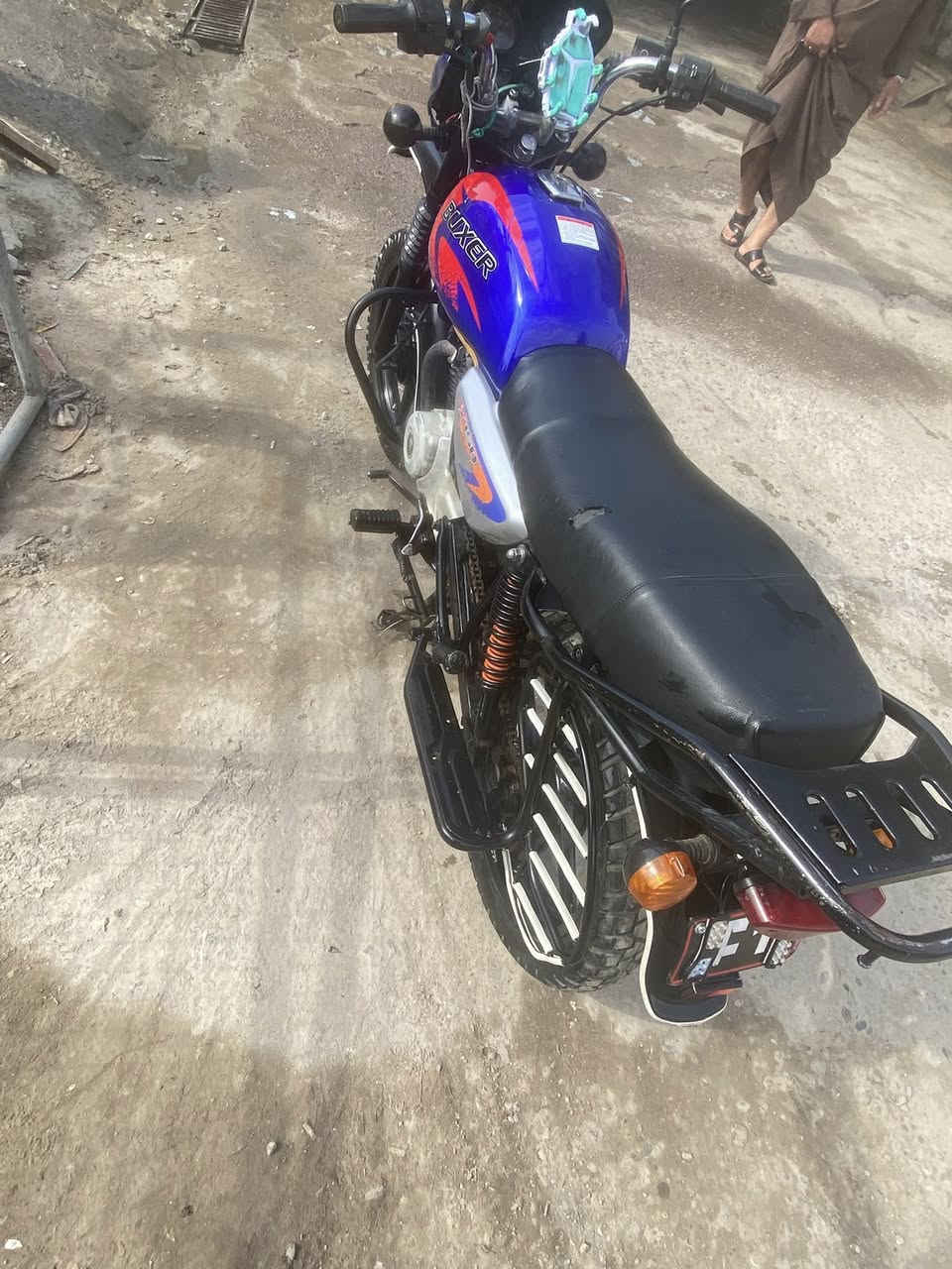 سلام علیکم دراجه بوكسر موديل 23 دراجه خير من الله شلعه معدل مكينه خرسه دراجه مناقصههه اي شي اوراق کامله سعر مليون 450 وبيه مجال حك جيه ‏رقم الهاتف ***********￼
