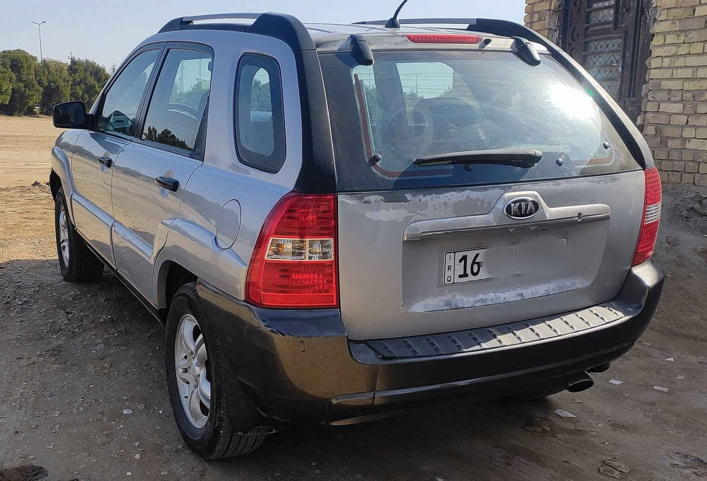 سبورتج 2007 وارد خليجي مكفوله من الضرر فقط صبغ باب جنطه والباقي مكفول/ *********** المكان الديوانيه السياره حداديه تخم تاير جاهزه السياره نضيفه مال جناي 
السعر 120 وبيه مجال رقم قادسيه دولي مداور ثاني يوم
