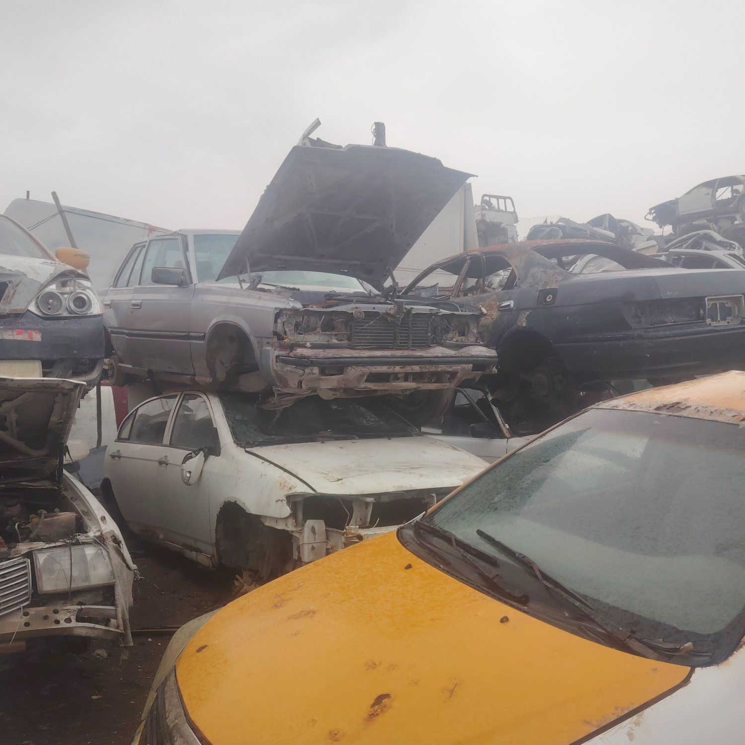 سلام عليكم تفصيج سيارت***********  عنوان الزبير ناصرابو جنه
