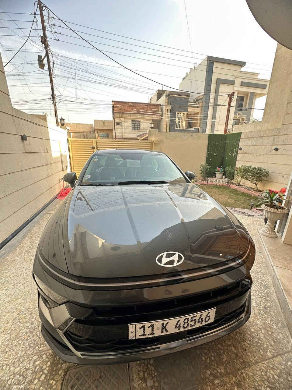 السلام عليكم 

سوناتا موديل 2025 

ماشيه 7500 ميل

حادثه بدايه الجاملغ امامي ايمن راجع
 بارد وتبديل بنيد حاوية نفس اللون
 
بدون ارباك بدون داخل 

رقم بغداد باسمي تحويل مباشر 

شاشة متصل 

 اتو ستوب 

اتو بريد 

هندبريك بصمه 

ترحيب عن بعد

تشغيل عن بعد

صندوق ذكي 

مانع انزلاق 

3 مود دريفت

اتوهولد

رادار360

لدأ امامي وخلفي

محرك 2500 سي سي

كبير 8 نمر 

مكان السيارة بغداد
 
السعر 189 ورقه

قابل للتفاوض بشي قليل 

***********
