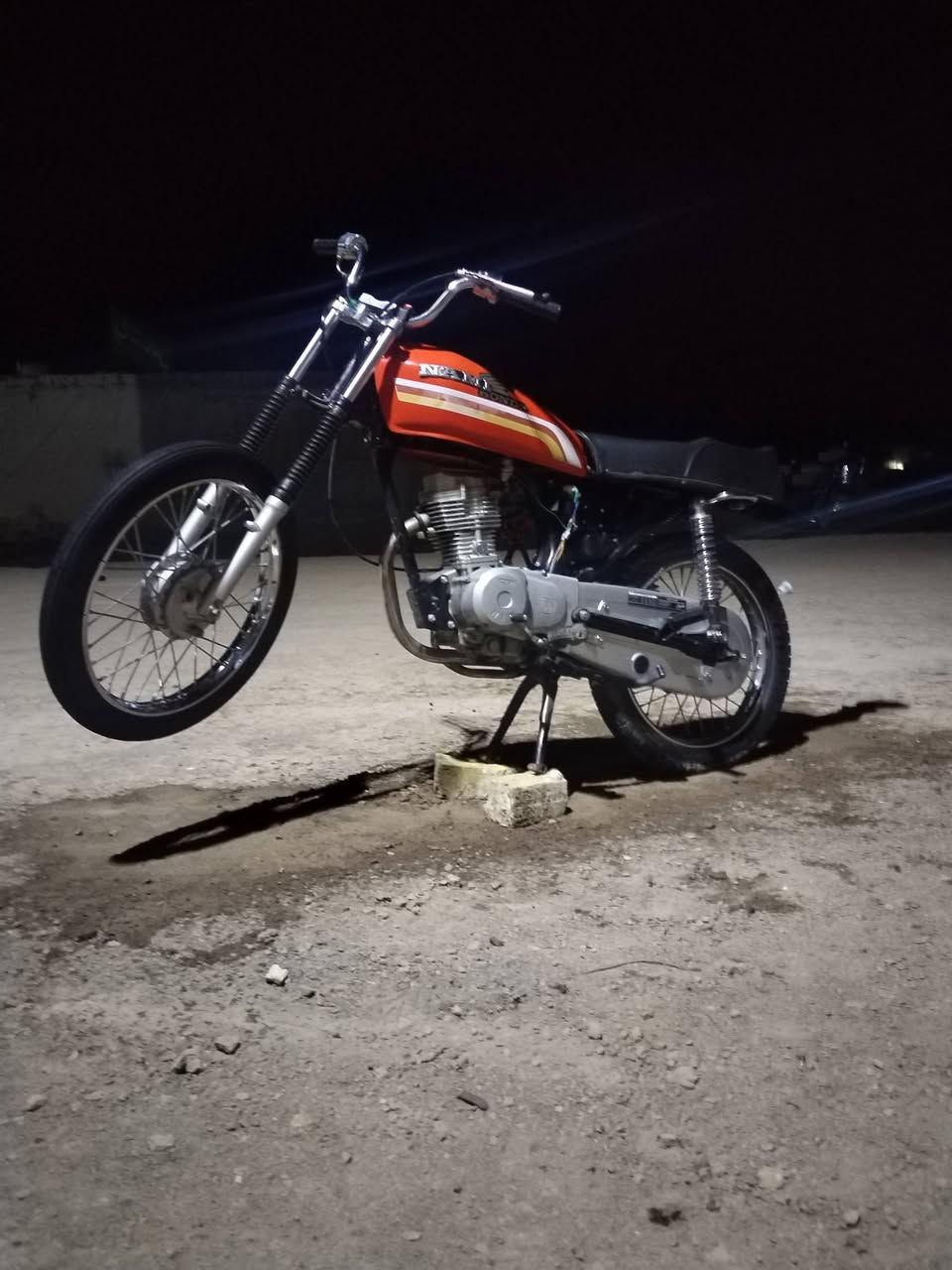 دراجه للبيع تعمير جديد 26 الماكينه مفتوحه دراجه حلوه سعرها450😉 ‏‪***********‬‏
