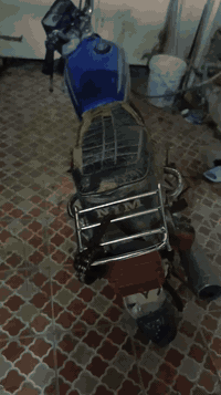 نامه ايراني اصلي ٢٠٢٣ اوراق أصولي الدراجه شغاله وتمشي مامفتوحه نهائيا انطيك ضمان بالمحرك
الدراجه عوزها نواقص كهربائيات وكشن وغسله 
مكانها ناصرية الشموخ 
الرقم اتصال مابيه واتساب ‏‪***********‬‏
