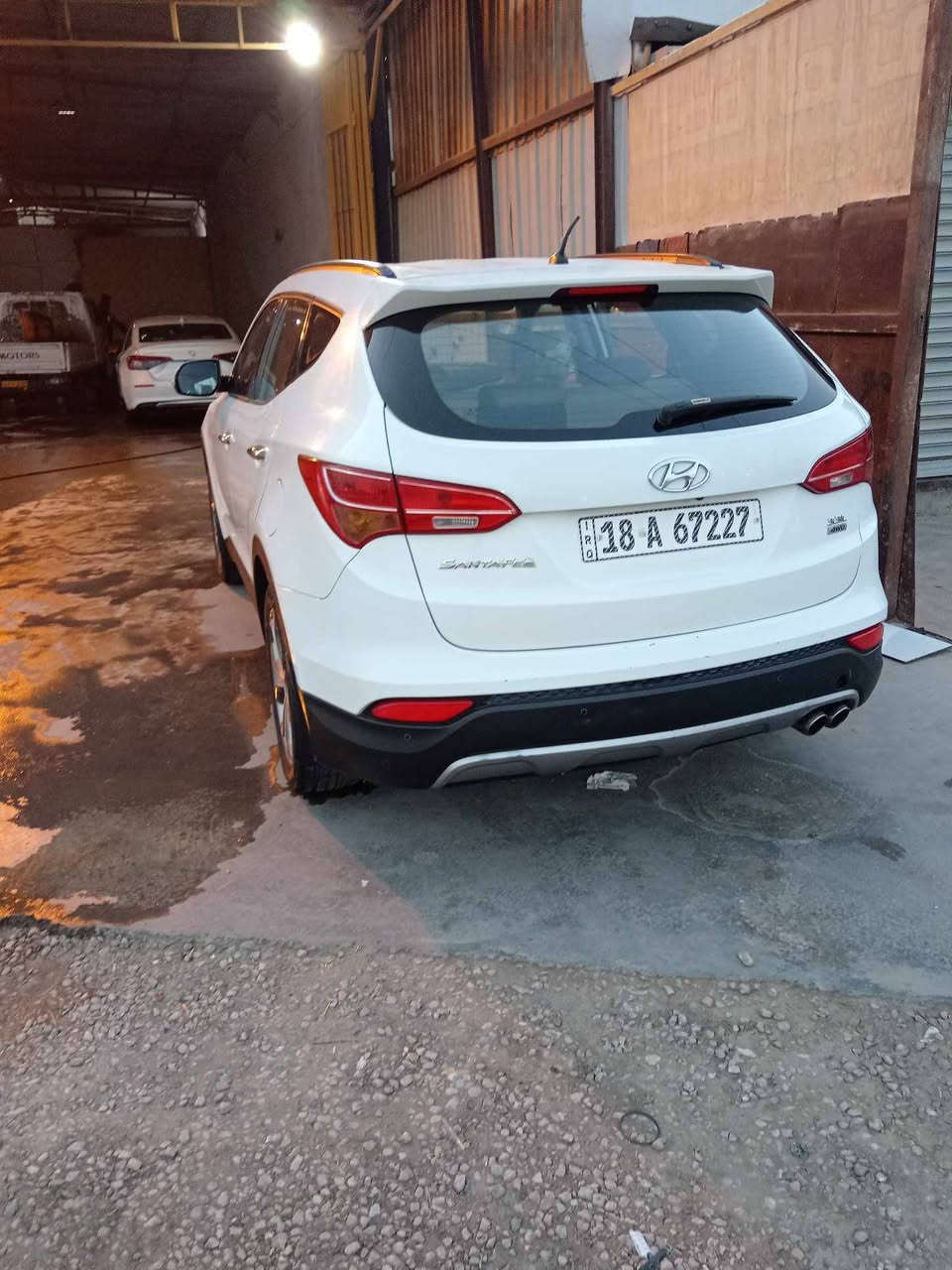 السلام عليكم سنتافي مديل ١٥ خليجي  ٧راكب ٦سلندر
رقم بابل دولي مداور ثاني يوم
بيه قطعتين جاملغ وبنيد بدون داخل +باب ساق نصه صبغ ملاون تخم تاير حداديه تبريد مكينه كير كفاله 165 وبيه مجال مكان السياره نجف ***********
