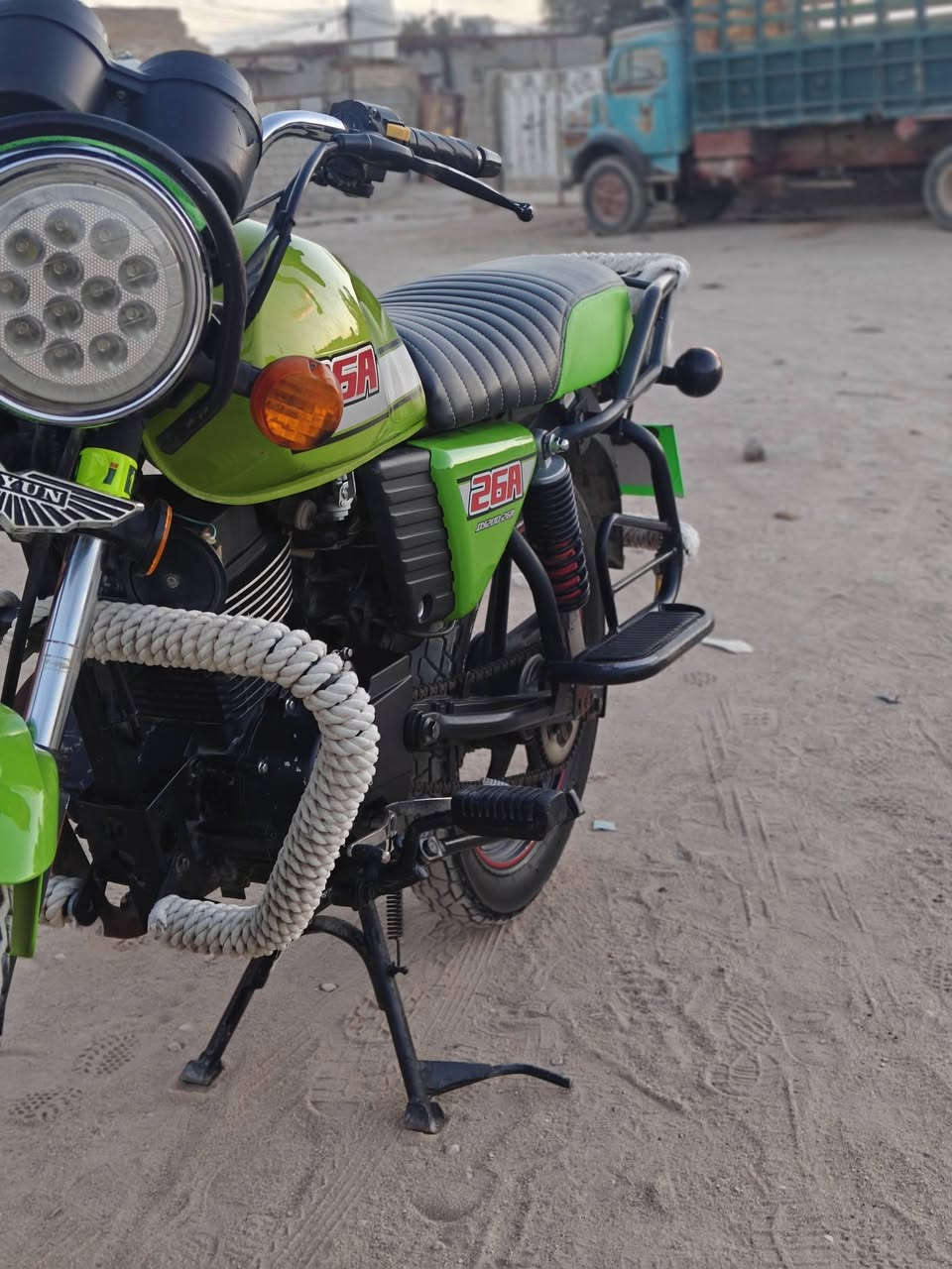 السلام عليكم دراجه كلك 23 كربلاء مكينه 200 ...950....***********
