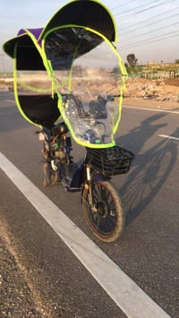 للبيع دراجه شحن بطارية ٤ حجم ٢٠ حديدة  السعر ٢٥٠ بغداد الحسينية رقم ٠٧...