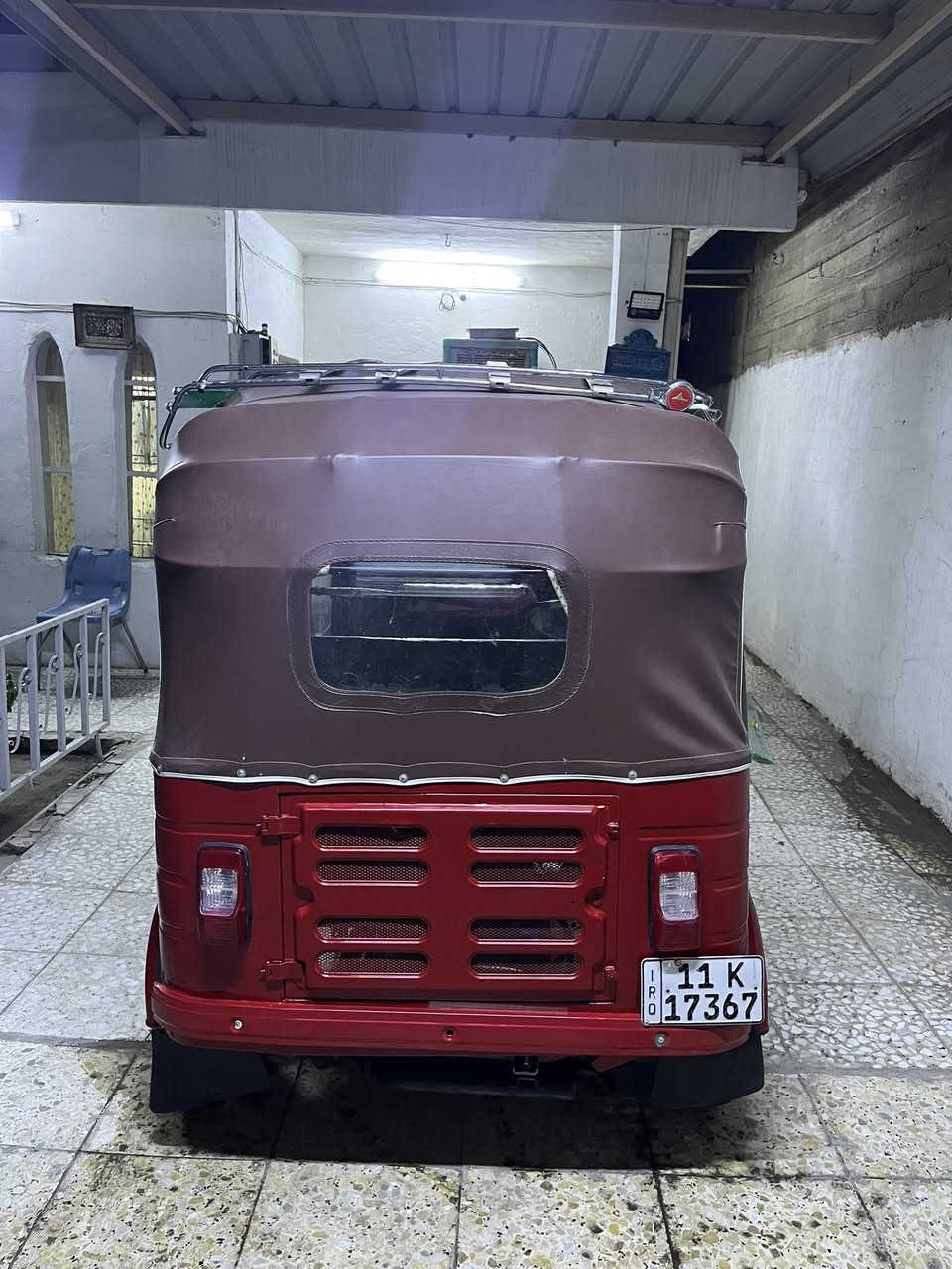 السلام عليكم تكتك 2017شهر ال12طابه بل18بيه مكينه مال 19رقم.و سنويه تحويل ثاني يوم التكتك كامله من كلشي تشغل و تطلع كبل كلشي ما ناقصه كهربائيات كامله صبغ جماليه سيبايه السعر 4و800وبيه مجال مكاني زعفرانيه رقمي ***********
