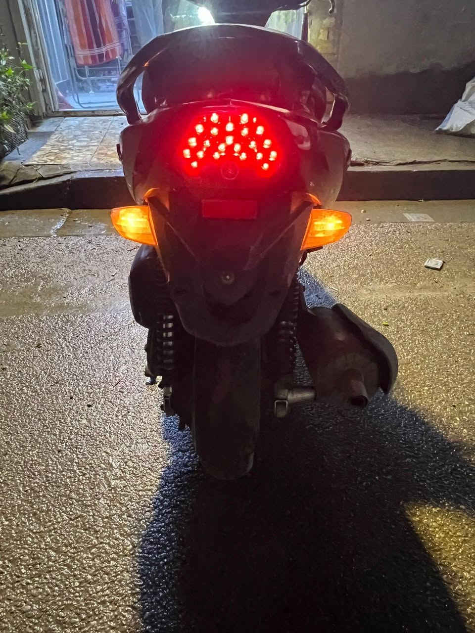 السلام عليكم اقرة تفاصيل دراجة قبل متخابرني سعر 750
جي تي ار متروسة تزويد كلة اصلي التزويد البيه صدر Dy اصلي فج وصينية برمبو كلجات امامي خلفي Dy شلعته تشلع التبليط معدل مفولة جويتر رياضي اصلي دشبول ابلادي كلة شغال كيلو متر رون طوافة ماشية 12مامفتوحة قبقاقة كور رياضي صالنصة ستيل اصلية زنون كهربائية كله شغالة اي نقص مابيه مكاني بغداد حي اور او مدينة ***********رقمي
