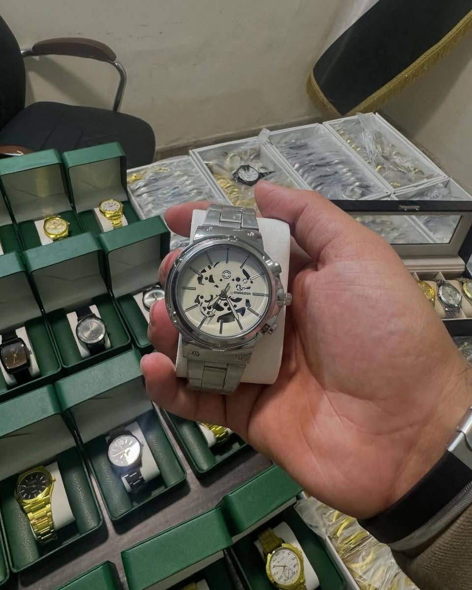 السلام عليكم
إخوان اني گصيت بضاعة مال ساعات 
راح توصلني هل فترة إن شاء الله 
ابيع مفرد وجملة
اجهز كميات كبيرة شگد تريدون اجهز درزن, ١٠ درازن اكثر عادي اجهز وبأنسب الاسعار 

ومفرد كذلك هم ابيع واسعار كلش مناسبة 
راح انشر الكم صور بعض من البضاعة الي راح تجيني إن شاء الله 
#گصيت ساعات حديد وربل وجلد (طلاء ثابت)

واخوان اذا ما تصير زحمة شاركوا المنشور في بقية الگروبات


**إذا كنت صاحب هذا الإعلان وتريد حذفه لأي سبب، رجاءا أرسل رسالة إلى الدعم الفني**