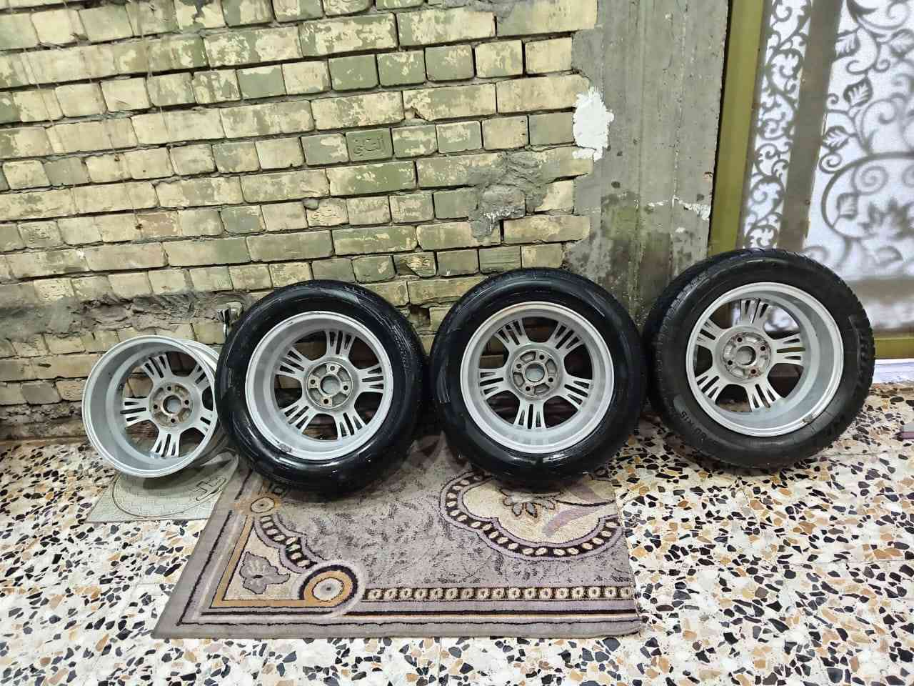 السلام عليكم وياله مال لا نسر بومه متيبوشي البيع بس بيع بس وياله تايرات تعبانه بس هيج شادهن اني ابيع وياله السعر200 وبيهن مجال الطيبين العنوان مدينه الصدر رقم موبايل ***********
