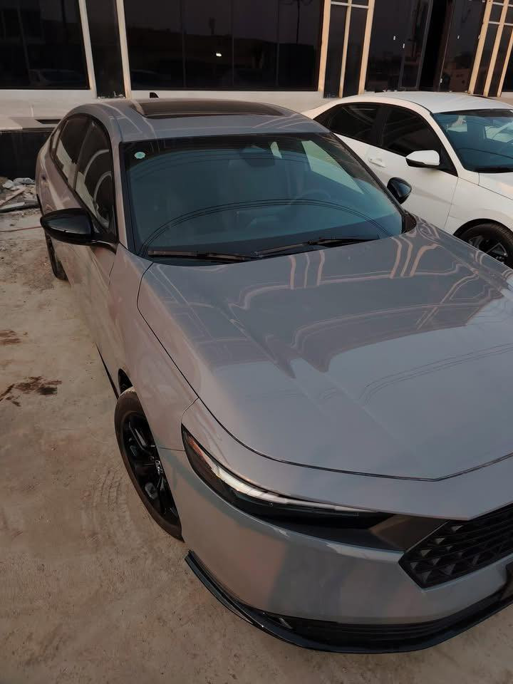 Accord
الموديل /٢٠٢٥

الفئه / sport 

الممشى / ٧ الاف كم زيرو 

اللون / اسمنتي 

الرقم / بغداد 

الحادث / سرقه فقط دعاميه خلفية + اطارات اكسل  وراجعات نفسهم بجم كبس  اخت الكلين 

السعر / ٢٣٣ 

الرقم / ***********
