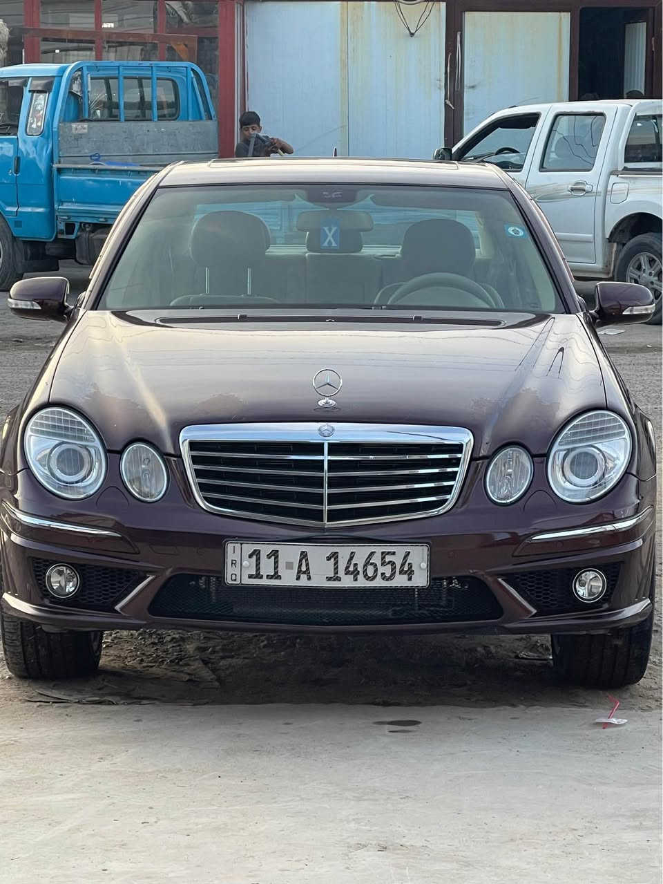 مارسيدس 
حجمE350
211   موديل 2007
كير ومكينة ومجموعة خلفيه كلها مبدل جديد وارد يابان مع التفرعات 
تخم تاير وباتري جديد
سيارة صارف عليها كلش. هواوي وبالعافيه على اليخذها
تبريد منضومة جديدة سيارة بس دعاميات صبغ
بيها جراد براس البنيد 
بردات جانبية بلادي 
بردة خلفية 
ترحيب
زنونو جديد عالي ناصي
مكان السيارة بغداد 
للاستفسار 
***********
السعر 135 بغداد, العراق
