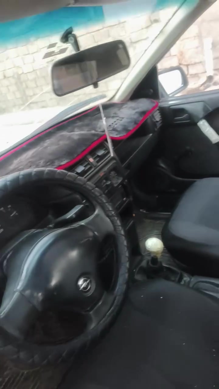 ابو بل فكترا للبيع رقم دولي جديد بطاقه
بانزين بيهه كير محرك شرط داخل الغرفة نضيف كهربائيات شغاله رقم كركوك السعر ٤٠ *********** وإذا مراوس ابوميكه نضيف اراوس
