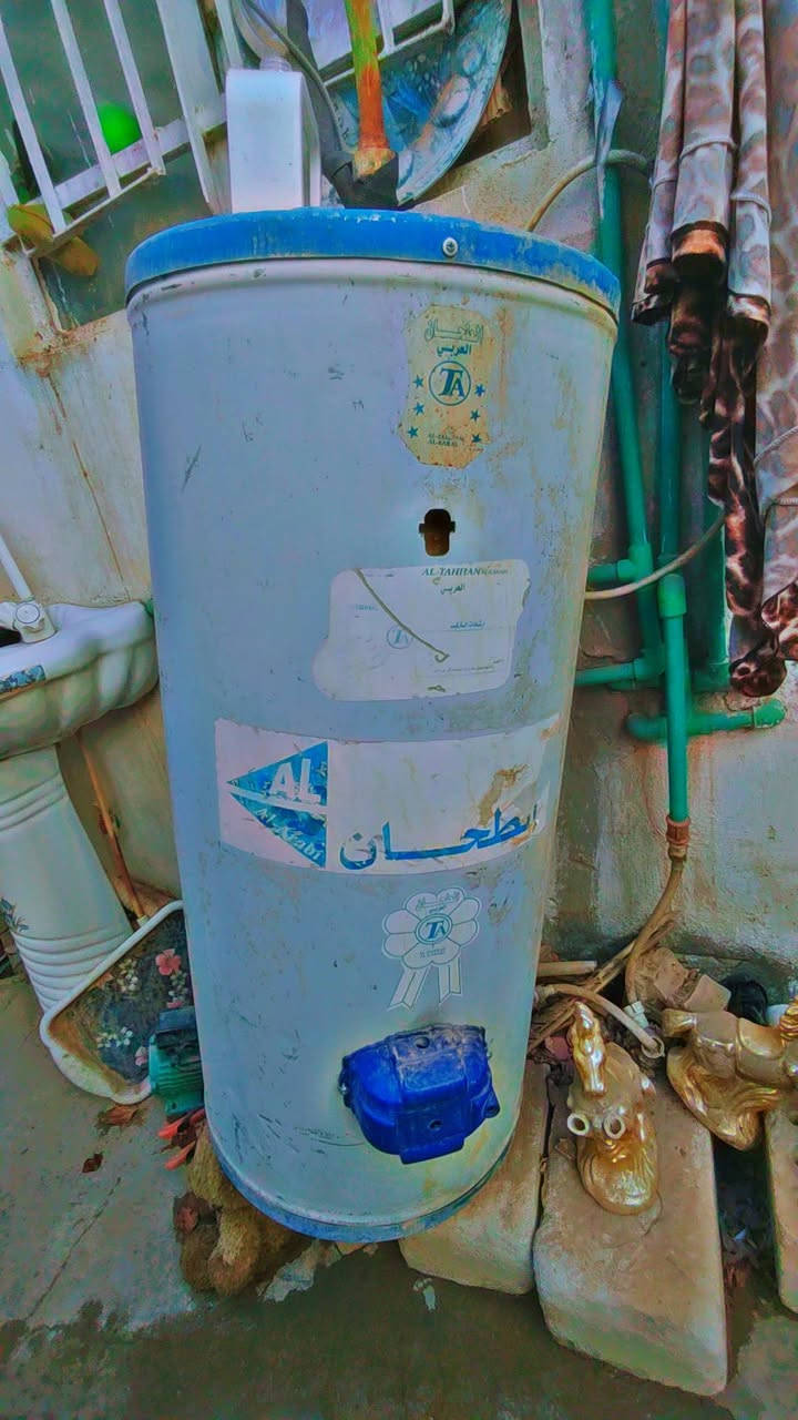 غراض للبيع قيم واخذ ***********
