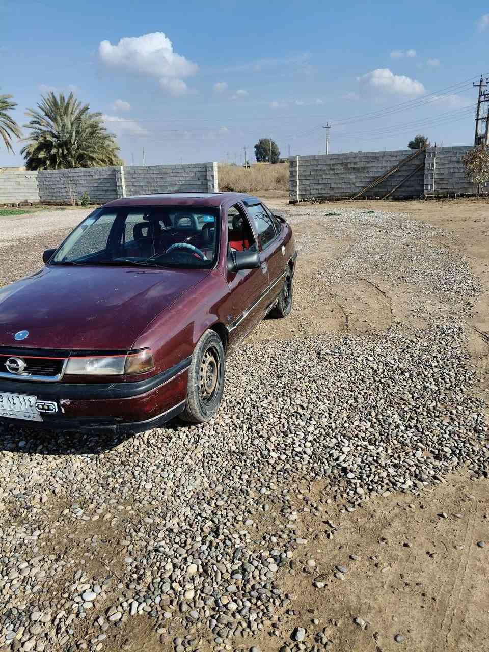 السلام عليكم فكترا للبيع موديل 91 حجم 18سنويه لل27 كابون بانزين موجود محرك وگير شرط بيها خياسات قليل رقم هاتف ***********
