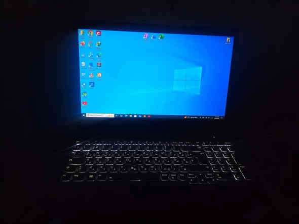 السلام عليكم 
حاسبة Thinkpad
شاشة لمس 
للاستفسار الاتصال على الرقم ***********
العنوان الديوانية
