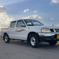 نيسان • ٢٠١٢ • ٢٠٠٠٠٠ كم