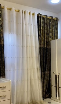 بردات اسود • ٢.٥م لكل قطعة • تول ٣ وشوية