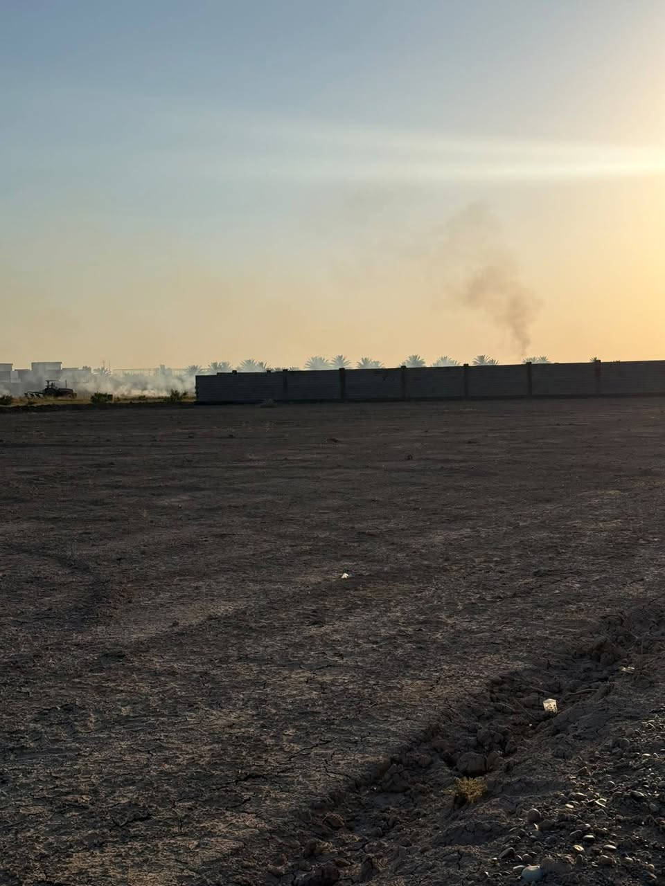 دونم  طابو زراعي سند 25 تحويل ثاني يوم بالطابو
واجهه 50 ونزال 50
يصلح استثمار مزراع وشاليهات قرب مجمع المزارع
كافه الخدمات من كهرباء وتبليط وماء
السعر 75
لاستفسار 
***********

