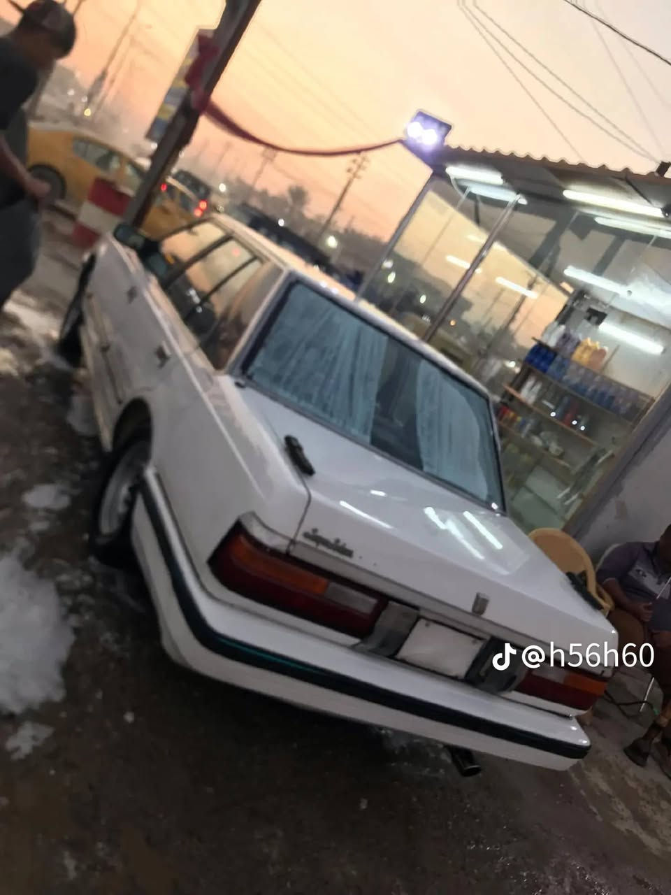 سلام عليكم سوبر مديل ٨٥ رقم نكليزي بسمي مكينه راس ثور كلتالاف فييشتين تبريد ثلج خلفي امامي سياره مكفوله من ضربه ونقل جثه بيها صبغ حزام جمالين بس لا ضربه ولا معجون تخم تاير جديد حداديه جديده غرفه بلاديه جديده مكان نجف شارع مطار ما مت واجد عل فيس هاذه رقمي سعر 54  ***********
