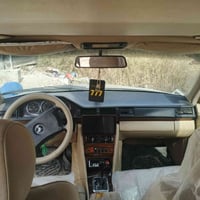 ١٩٩٠ • مكينة ٣٠٠٠ • عاطل مصبوغ