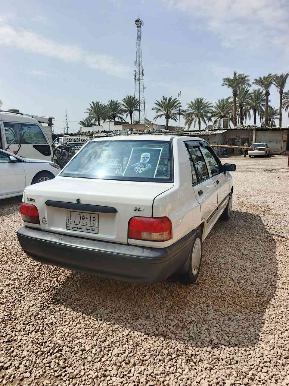 السلام عليكم سياره سايبه
للبيع كفاله السياره حلوه خير من الله كله جديد 
مديل 2017 حداديه جديده مكينه جديده 
تخم تاير مكفوله من الصيغ والمعجون والتبديل 
المكان الدوانيه غماس 
السعر 43 وبيها مجال 
الاتصال ***********
