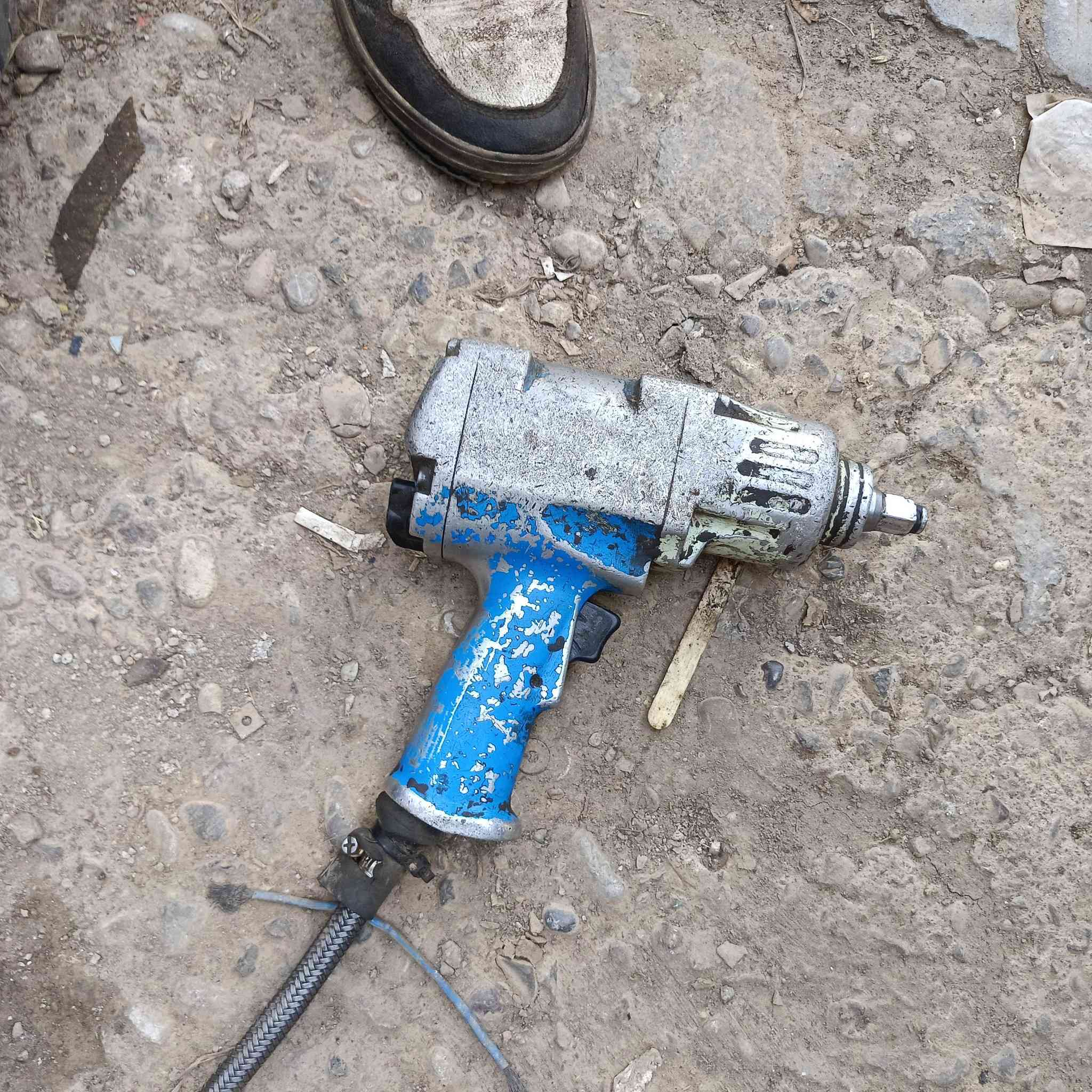 کۆمپلێسەری هەوا بێ عەیب سێ دەمانچەو سۆندەی کاملی لەگەڵە وە بتڵی خەزنی هەوای لەگەڵە بۆفرۆشتن نرخ 5 گەڵا شوێن دەربەندیخان
***********
کۆمپلێسەری هەوا بێ عەیب سێ دەمانچەو سۆندەی کاملی لەگەڵە وە بتڵی خەزنی هەوای لەگەڵە بۆفرۆشتن نرخ 5 گەڵا شوێن دەربەندیخان
کۆمپلێسەری هەوا بێ عەیب سێ دەمانچەو سۆندەی کاملی لەگەڵە وە بتڵی خەزنی هەوای لەگەڵە بۆفرۆشتن نرخ 5 گەڵا شوێن دەربەندیخان
