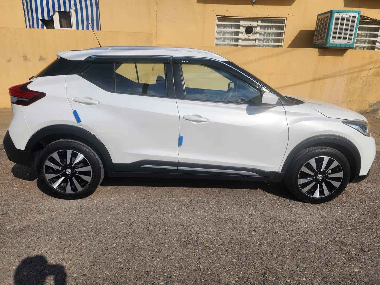 سلام عليكم نيسان كيكز 2020 للبيع مكفوله من الدعاميه لل دعاميه خليجي سياره نضيفه جدا مواصفات شاشه كامره حساس خلفي رقم اربيل مكان السياره اربيل للاستفسار على الرقم ***********
