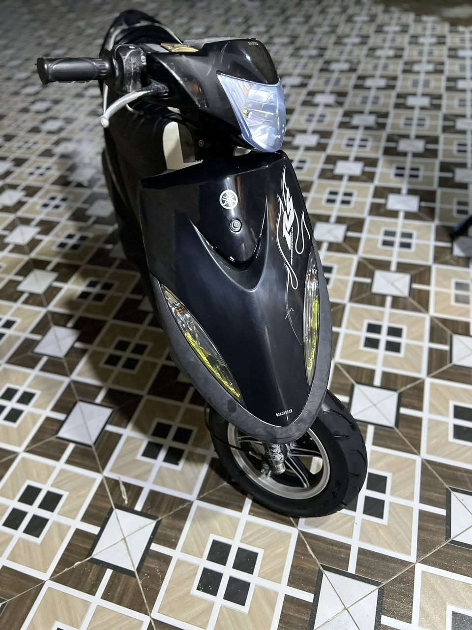 دراجه لبيع
سلام عليكم دراجه للبيع 

بيه تزويد بسيط 

زنون 

ويل نجمه اصلي 

قبق فلاوين اصلي 

قبق عنبار 

كشن اربع ويلف 

ودراجه شلعه ومعدل  

ءلسعر مليون و400وبيه مجال 

مكان رميثه 

رقمي 

***********
