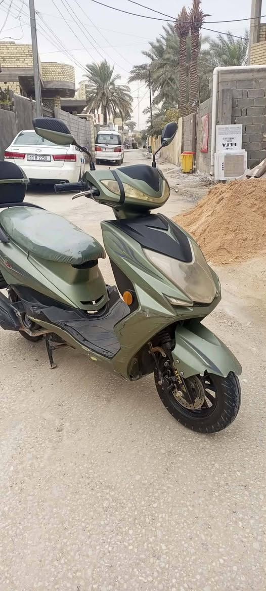 درجة سكنز للبيع كهربائية كلهة شغالة نكرة سلف السعر 250 وبيهة مجال الرقم ***********
