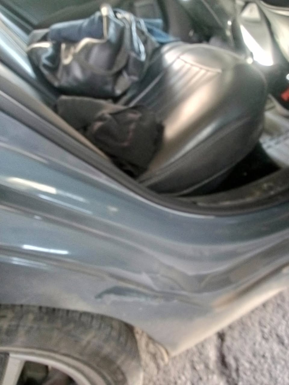 تعديل على البارد سياره نيسان سنترا قبل وبعد الإنتهاء منها 
سمكره وفابير كلاس سيارات حديثه باادراه حيدر السمكري بغداد هاتف ***********
