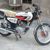 دراجه 5 كير للبيع موديل 21  دراجه  حلوه مرتبه عوزها اشياء بسيطه سعر 45...