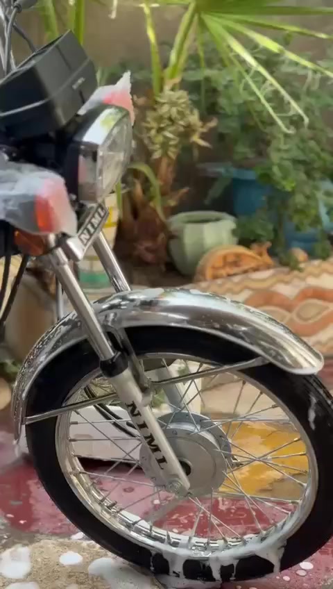 دراجه للبيع صارلهه شهر طالعه من وكيل اقل شهر سعر  750 بيه مجال ***********
