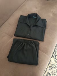 سوت • اسود