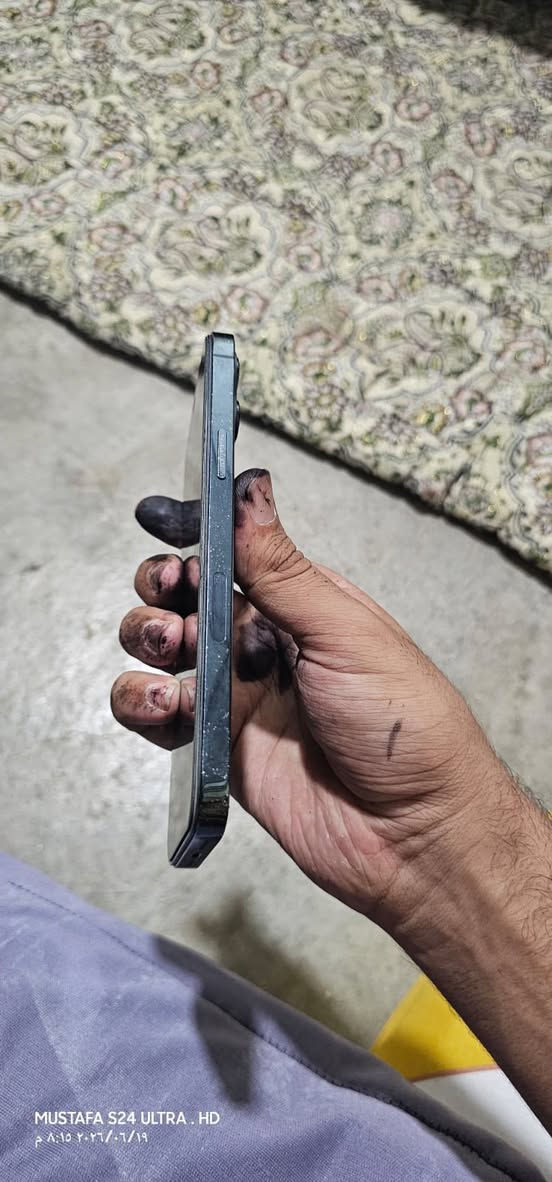 السلام عليكم
ايفون ١٢ برو ماكس 
لون بحري 
ذاكره ٢٥٦
دبل خط 
مبدل شاشه نوعيه زينه 
فيس ايدي شغال زي
مبدل بطاريه احسن نوعيه بل سوك 
و الكامرة ٢.٥ التقريب بيهه رجفه 
مراوس ب ١٣ عادي او ١٣ برو


**إذا كنت صاحب هذا الإعلان وتريد حذفه لأي سبب، رجاءا أرسل رسالة إلى الدعم الفني**
