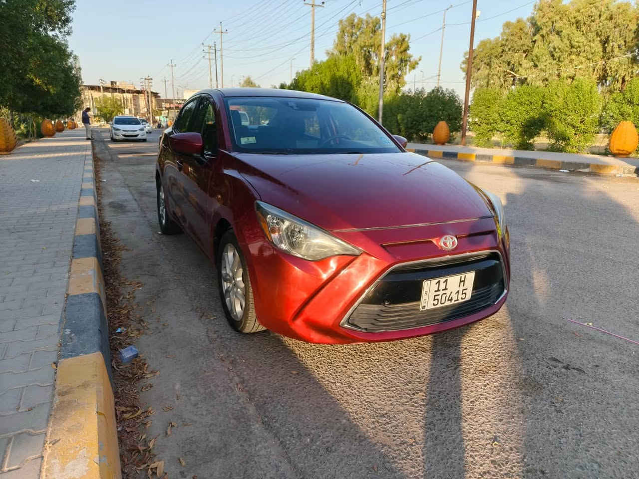 سلام عليكم
للبيع تيوتا يارس موديل 2018
ماشيه 71km 
سياره نضيفه وبحاله ممتازه 
رقم بغداد انكليزي الجديد باسمي تحويل مباشر
بيها صبغ جاملغ امامي وربع من البنيد 
بدون دواخل بدون ايرباك 
الموقع النجف الاشرف 
السعر: 115💸💸
لاتصال والاستفسار
ابو ياسر: ***********

