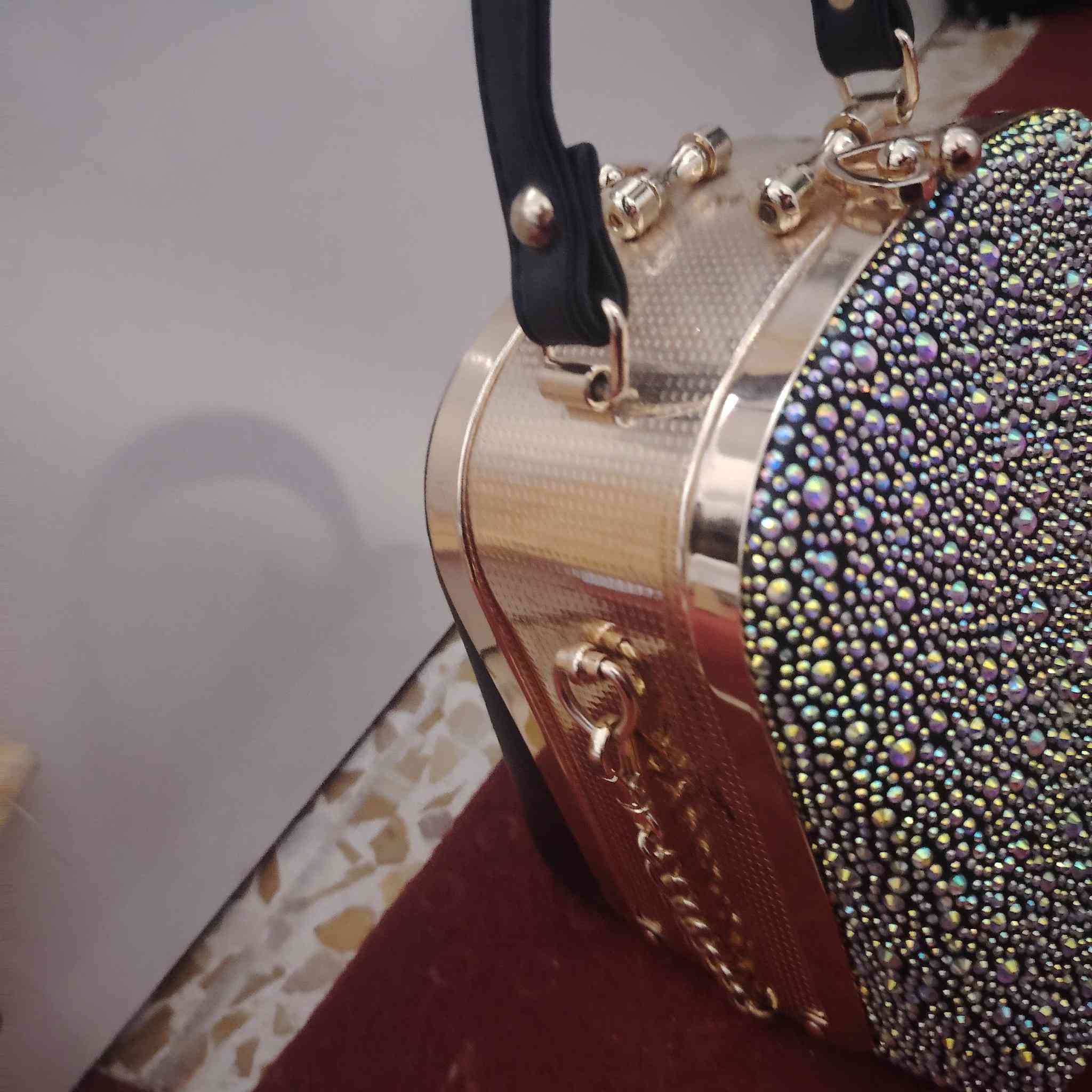 للبيع جديد


**إذا كنت صاحب هذا الإعلان وتريد حذفه لأي سبب، رجاءا أرسل رسالة إلى الدعم الفني**