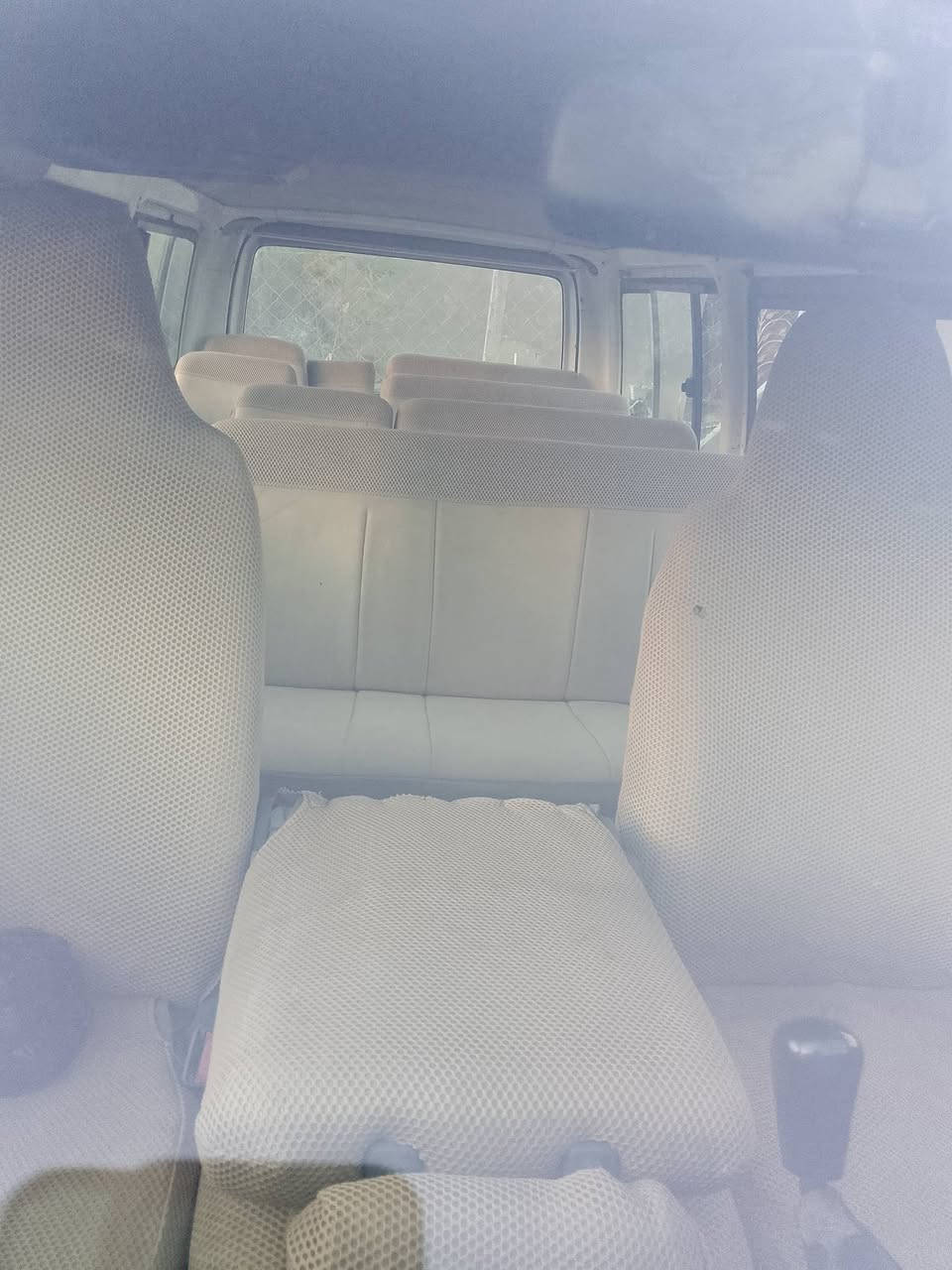 سلام عليكم هايس 2009 للبيع جاهزه كير محرك اكسن حداديه دوشمه جاهزه محرك كاز تحويل ثاني يوم ت***********
