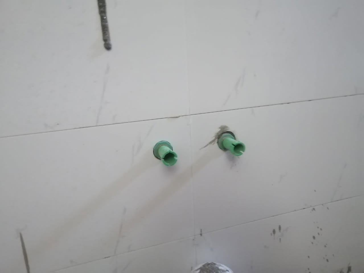 عملي داخل ميسان شغل درجة ولى شرط اشتغل ارضي وجداري ماده وتتريس للستفسار ***********
