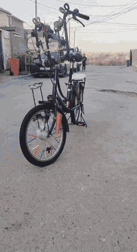 سلام عليكم بيسكل للبيع كفاله عامه مستعجل عله بيعته  ***********
