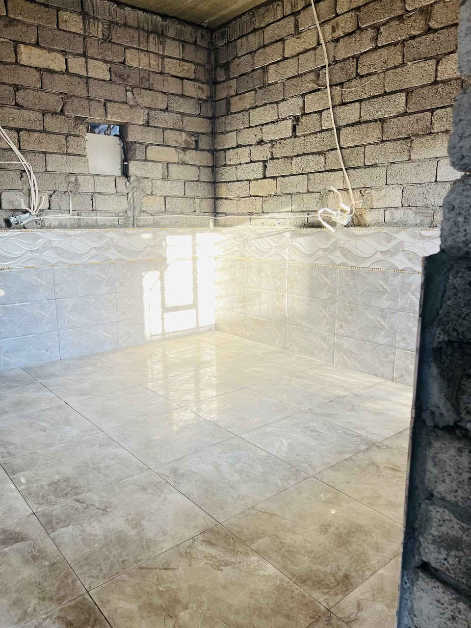 السلام عليكم جزا من اعمالي  وشرط هندسه  وشغل رقم واحد  سعر المتر  3 جدار ارضي
للستفسار ***********

