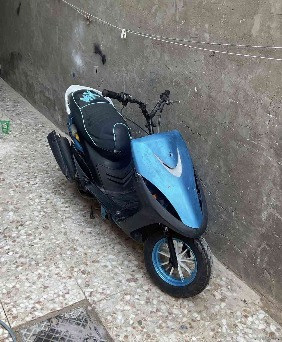 للبيع فقط مكان نجف عوزه فقط كابريتر  شراي خاص مستعجل عل بيعته


**إذا كنت صاحب هذا الإعلان وتريد حذفه لأي سبب، رجاءا أرسل رسالة إلى الدعم الفني**