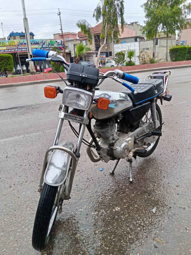 ماطور ايراني للبيع موديل 2017 محرك شرط 4 كير سعرها مناسب رقم شراي خلي يخابر على رقم *********** مكان كركوك كركوك, العراق
