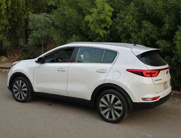 سبورتج خليجي 2019 _ دوليه العراقيه
سعر  195  ورقه  
شركه دوليه العراقيه KIA ...
ماشيه 101 الف حقيقي 
سياره جديده جدا
محرك 2000 دوش بانزين كله عادي 
مكفوله طخه صغيره 

__________________________
تحكم ستيرن جهتين / تبريد قطعتين /  شاشه / كاميرا / حساس امامي / حساس خلفي / كروز سرعه / داخل جلد ومخمل / كير محرك مكفول .
__________________________

بدون اي نقص سياره جاهزه تحويل ثاني يوم رقم بغداد وسويج عدد 2

العنوان _ بغداد _ البياع 
***********
