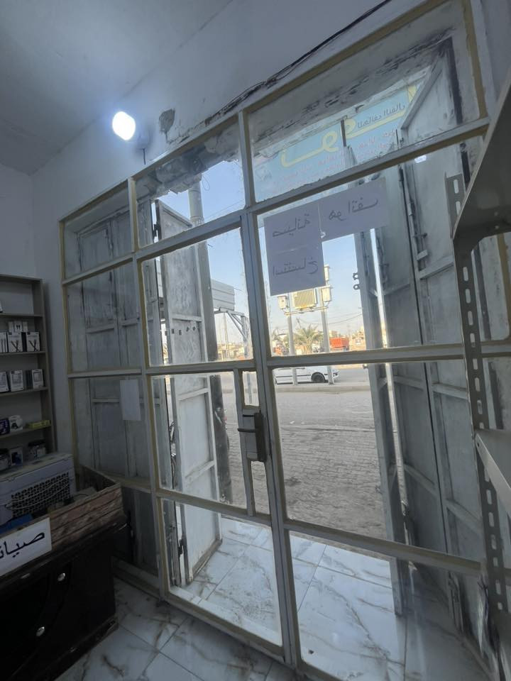 للبيع باب جام  
عرض٣ متر
ارتفاع٣ متر
السعر ٣٠٠ بيه مجال
العنوان /الاربع سايدات بين مغربه والشيشان
***********
