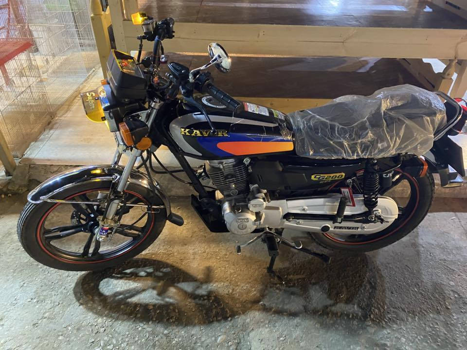 دراجه كوير
محرك 200

مال ايران 

سعر 1200 

وبيهه مجال 

مراوس بدراجه رقم

***********
