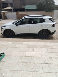 كيا سبورتج خليجي موديل 25 فول مواصفات ما عدا بانورمامكفوله من دعامية ل...