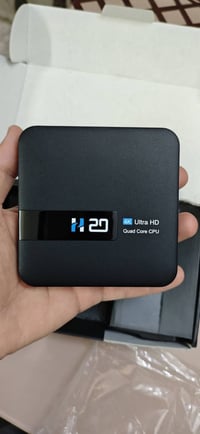 تيفي بوكس 4k  مع برنامج قنوات bein sport  السعر 25الف  07719579905