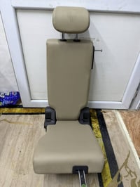 تويوتا سينا • كشن وسط • قضاء عنه