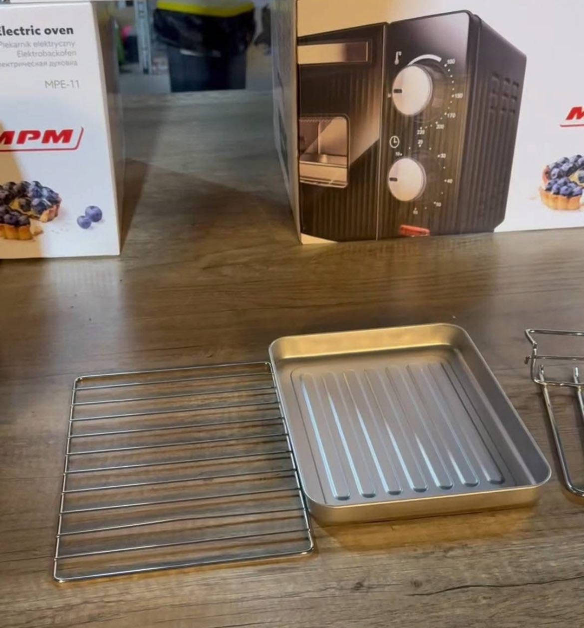 اوفن حجم صغير مستخدم مرة وحدة سعرة 25 الف على اول تم


**إذا كنت صاحب هذا الإعلان وتريد حذفه لأي سبب، رجاءا أرسل رسالة إلى الدعم الفني**