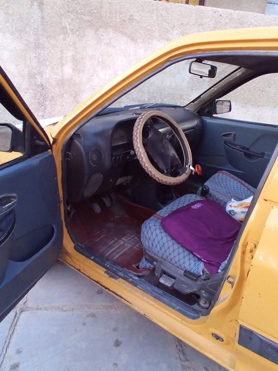 سلام عليكم. سايبا مديل 11 نفخ كير ومحرك خير من الله جدد حداديه جديده رقم كربلاء. سياره جاهزه من كلشي كهربائيات جاهزه تخم تاير جديد ما اندل صاحبه الي ابيعله اتكفل عشاير. عنوان السياره بغداد. السعر 12 وبيه مجال بسيط. غير متواجد عل فيس 
***********
